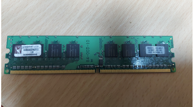 DDR2 Kignston 512mb