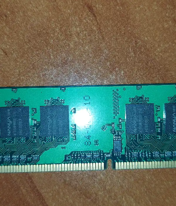 Kingston 512МБ DDR2