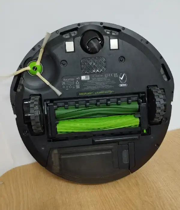 Б/В Робот пилосос irobot roomba e5